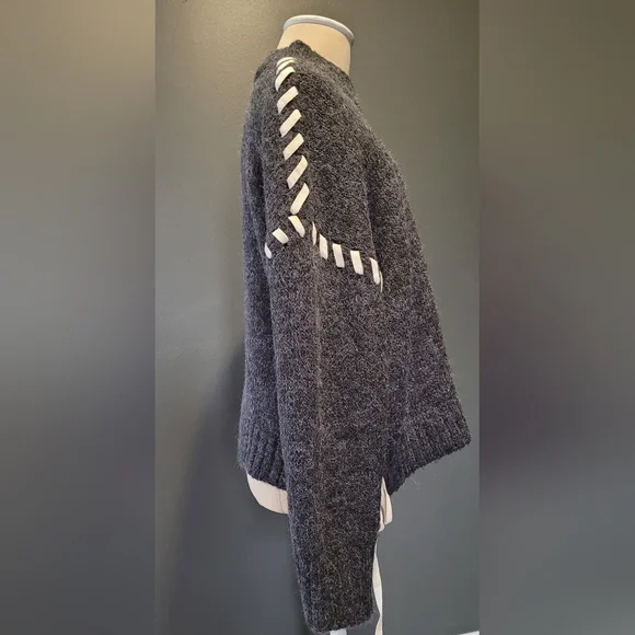 HL AFFAIR Sweater. Size: L - Picture 3 of 14